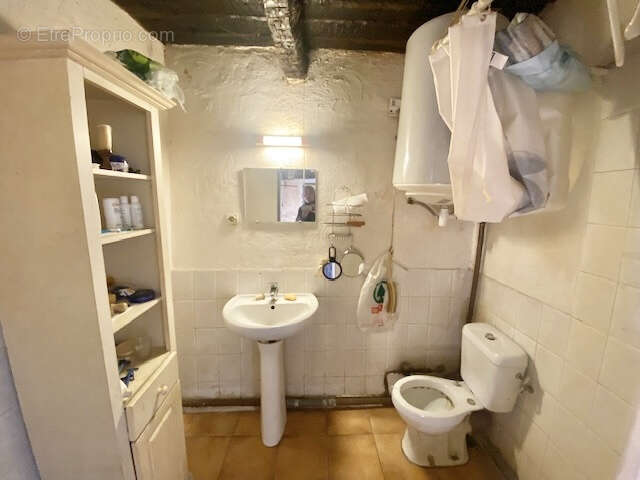 Appartement à LA GARDE-FREINET