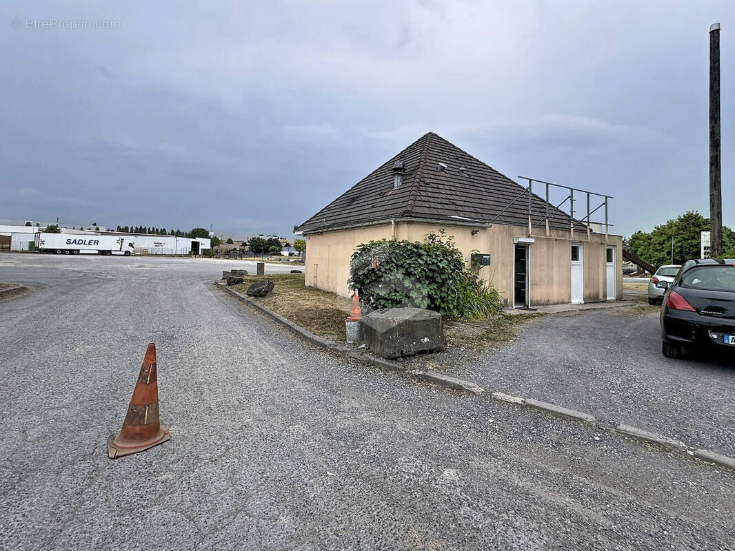 Commerce à SAINTE-MENEHOULD