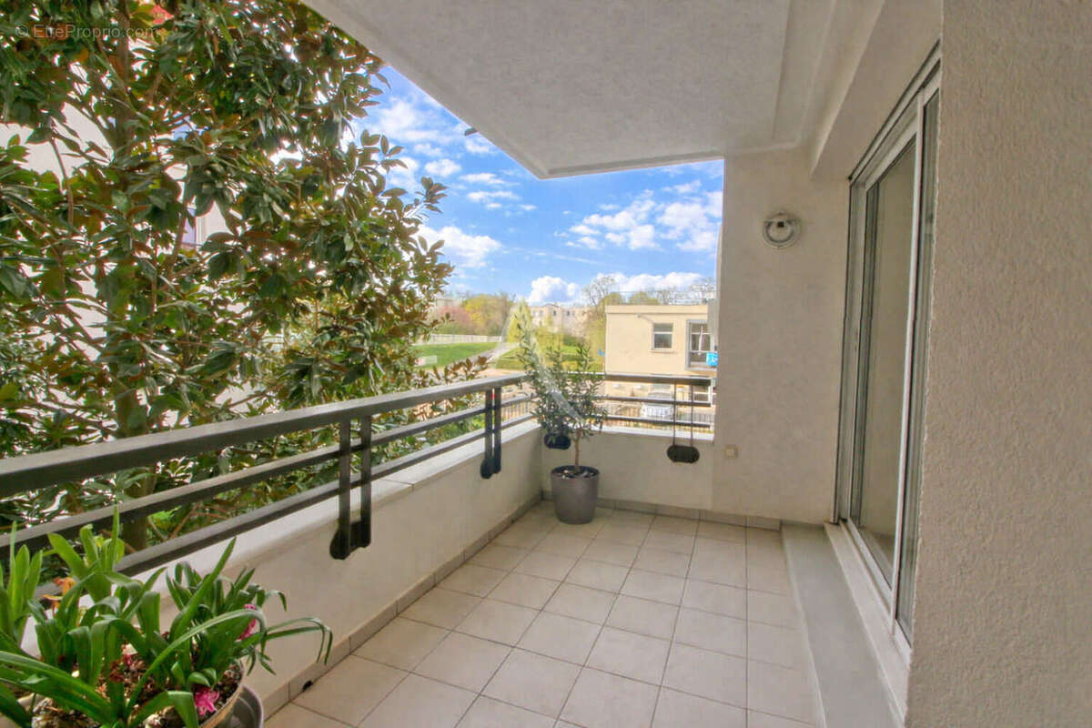Appartement à CHATENAY-MALABRY