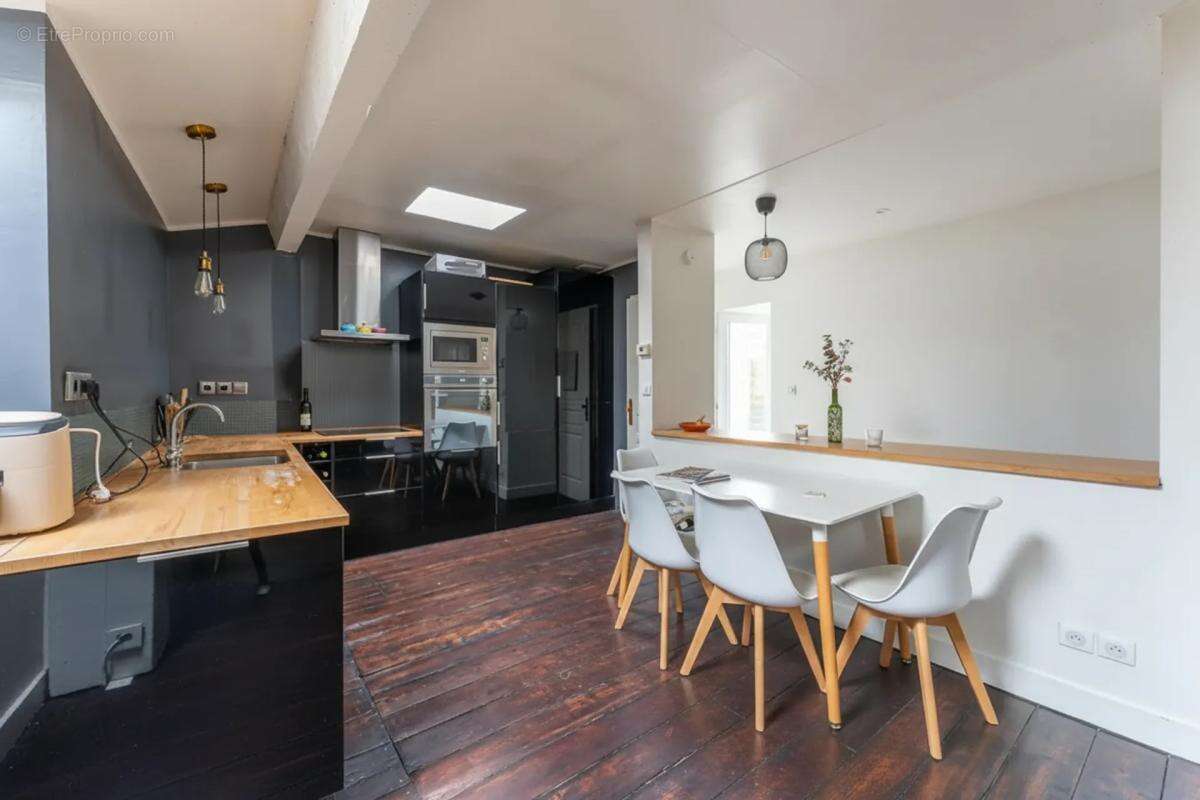 Appartement à BORDEAUX