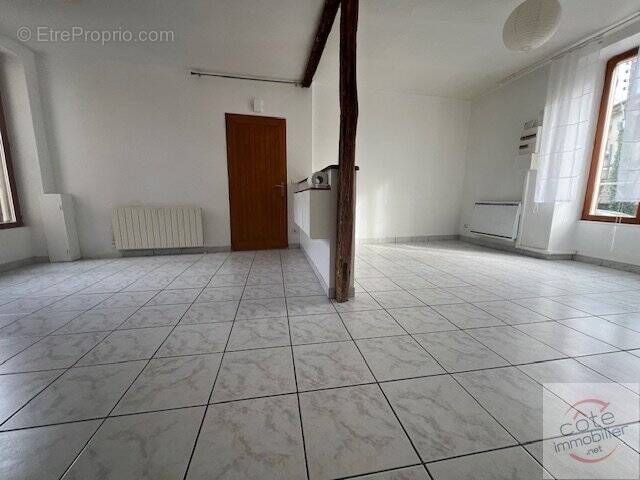 Appartement à DOURDAN