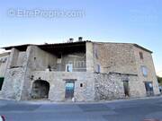Maison à CHATEAUNEUF-VAL-SAINT-DONAT