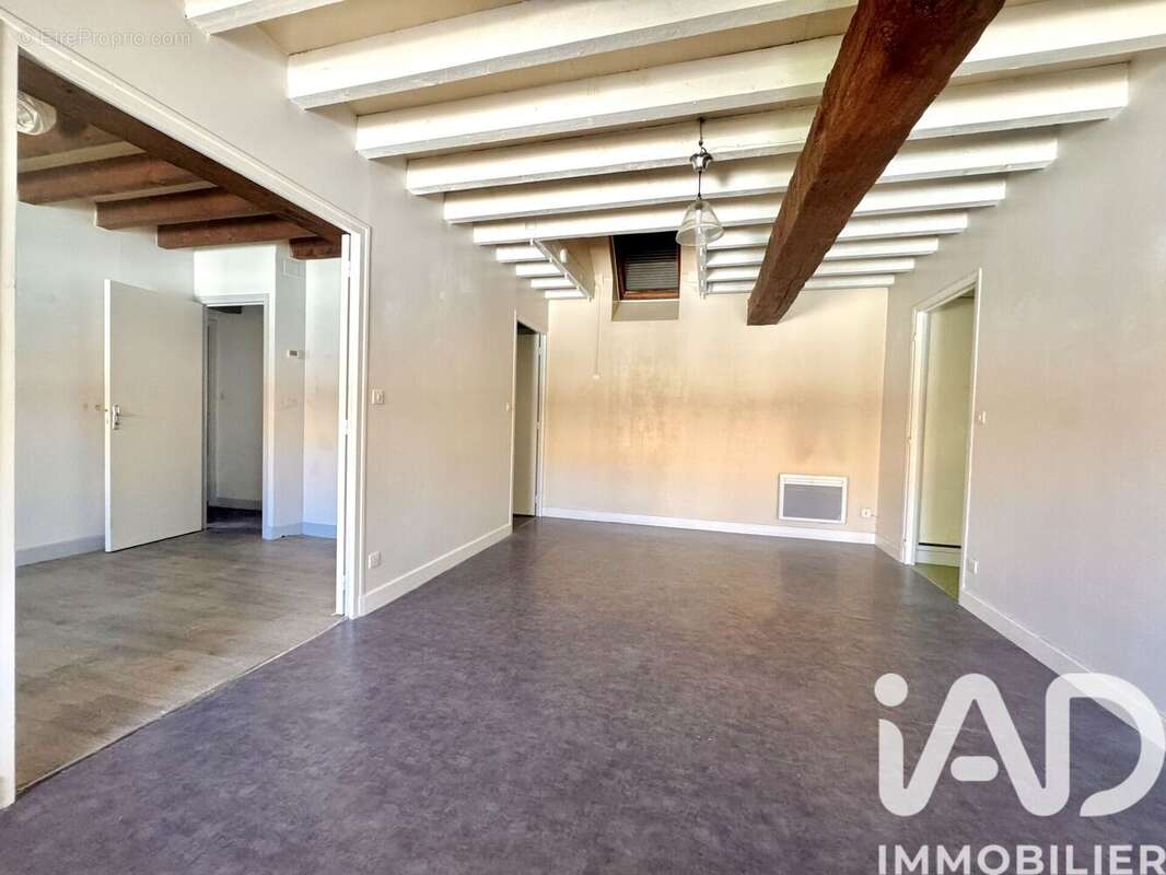 Appartement 58 m² à Cosne-Cours-Sur-Loire  - photo 3