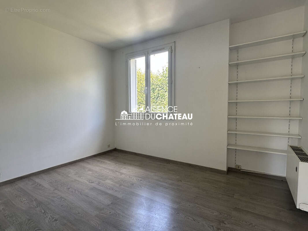 Maison 149 m² à Nandy  - photo 5