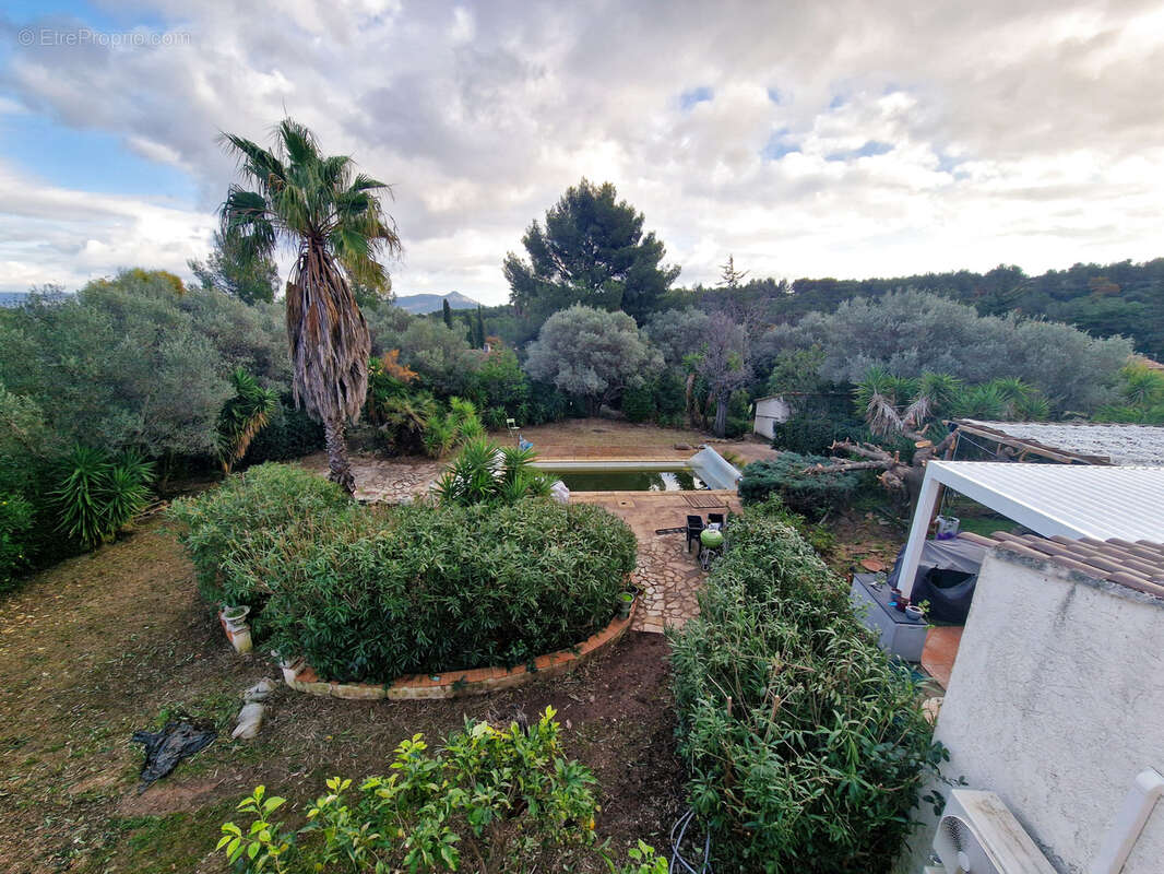 Maison à LA FARLEDE