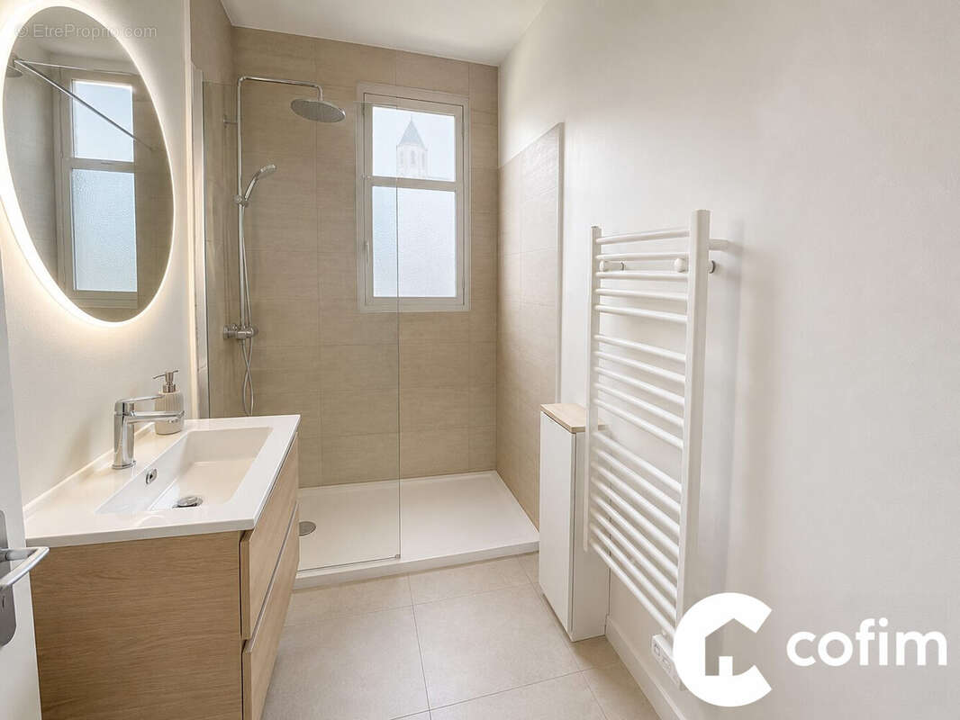 Maison 130 m² à Lons  - photo 4