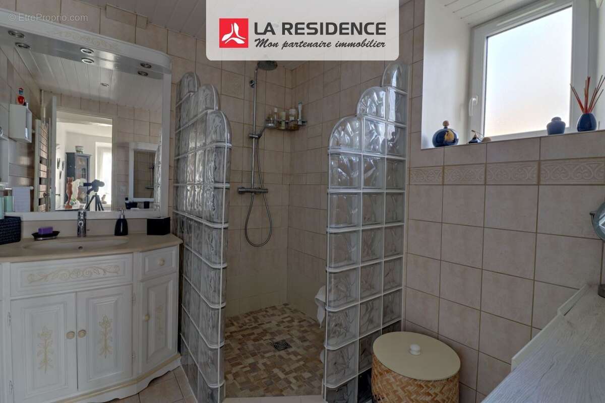 Maison 130 m² à Maule  - photo 8