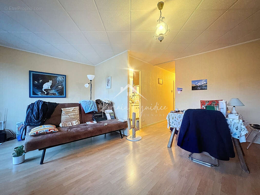 F2 LOUÉ 53 M2 - photo 3