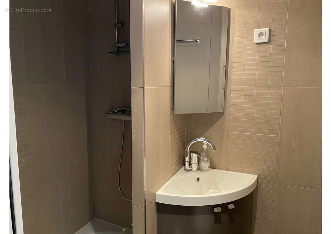 Appartement à PARIS-4E