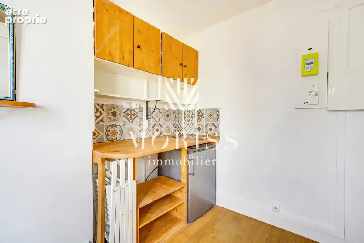 Studio - dernier etage - 75018 paris - photo 5