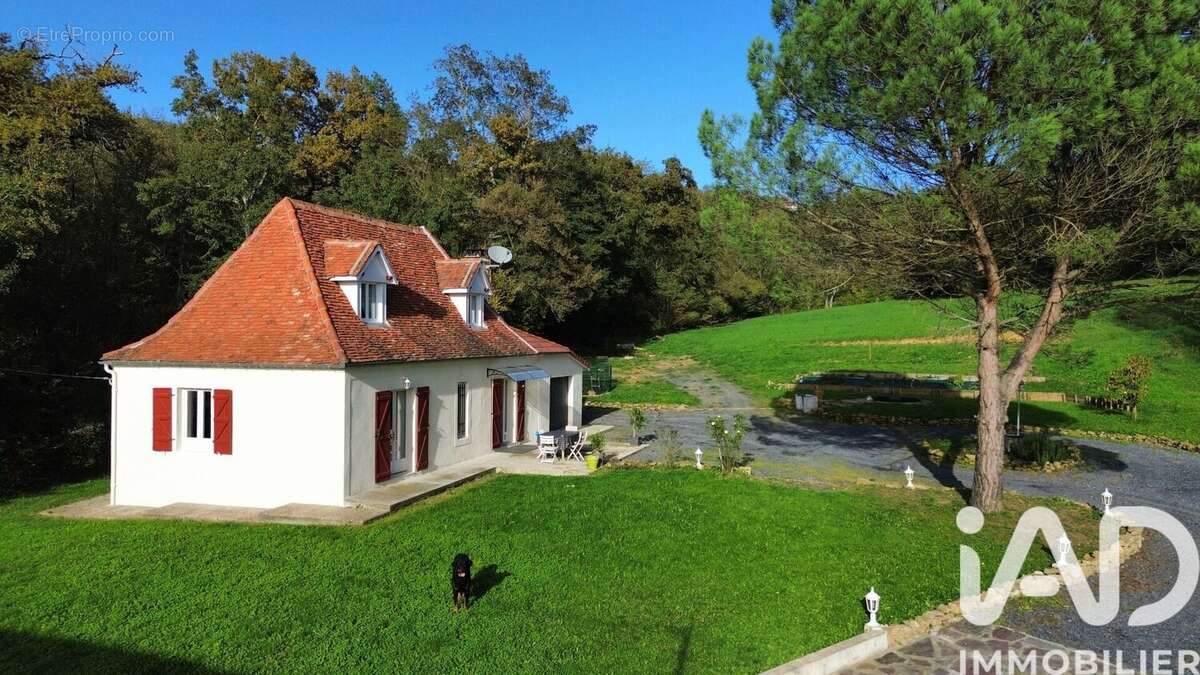 Maison 80 m² à Portet  - photo 3