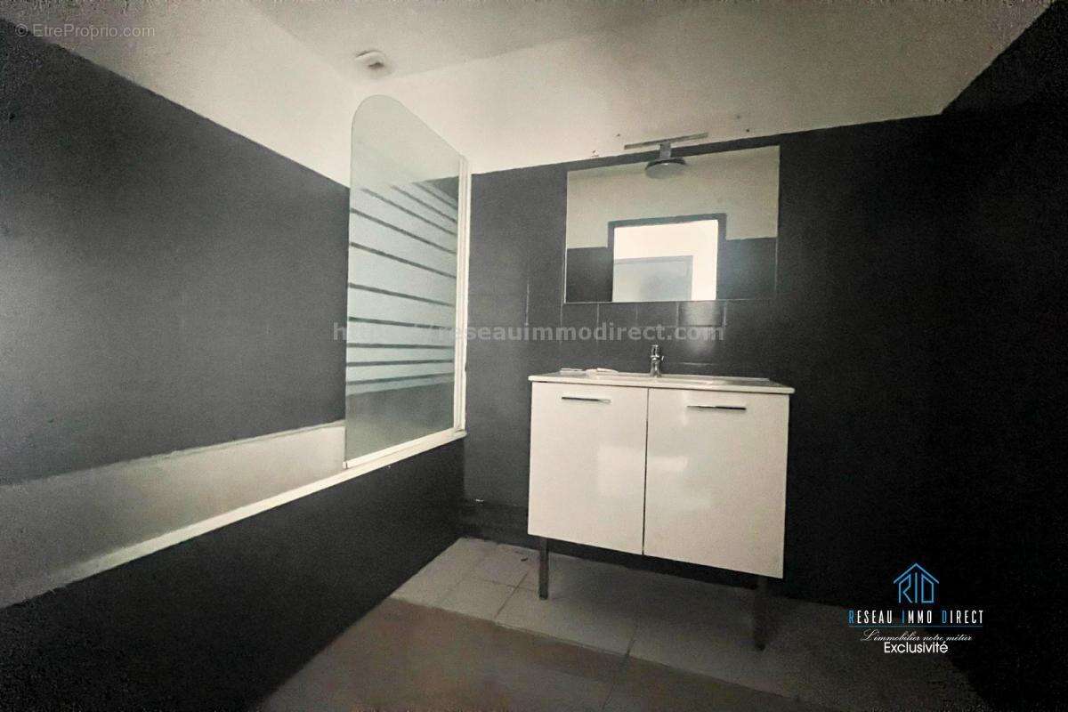 Appartement à CHABONS