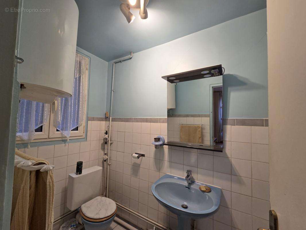 Appartement à PARIS-11E