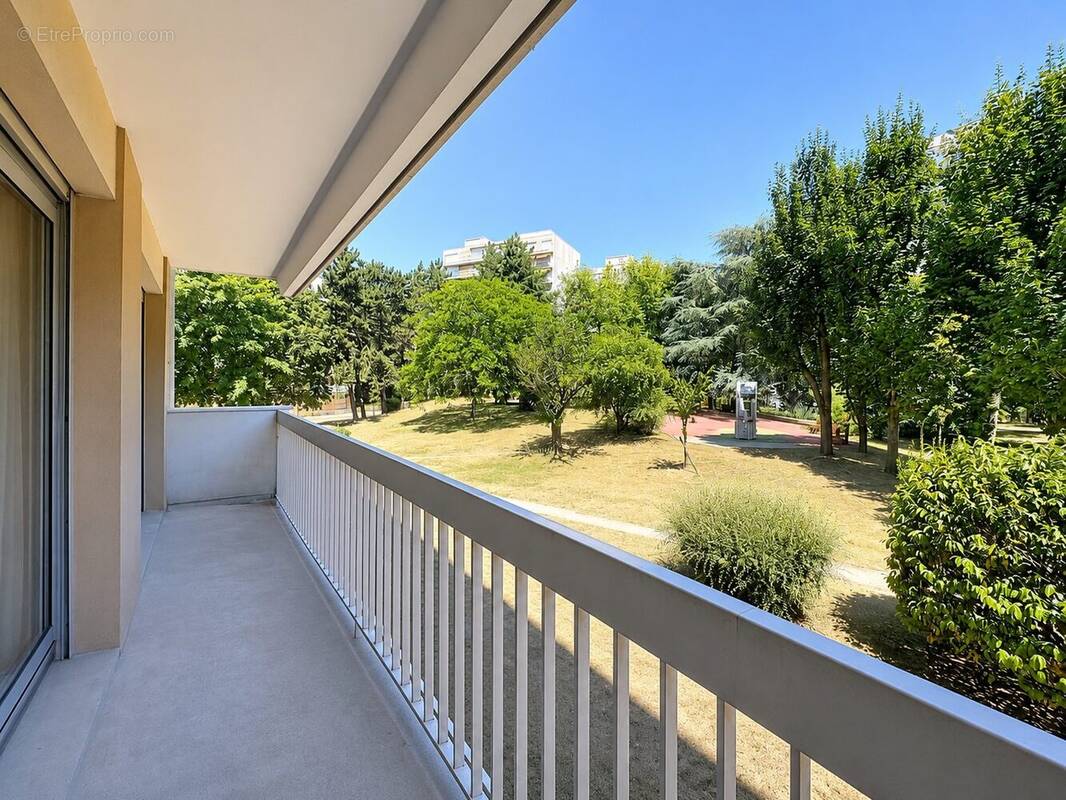 Appartement à MAISONS-ALFORT