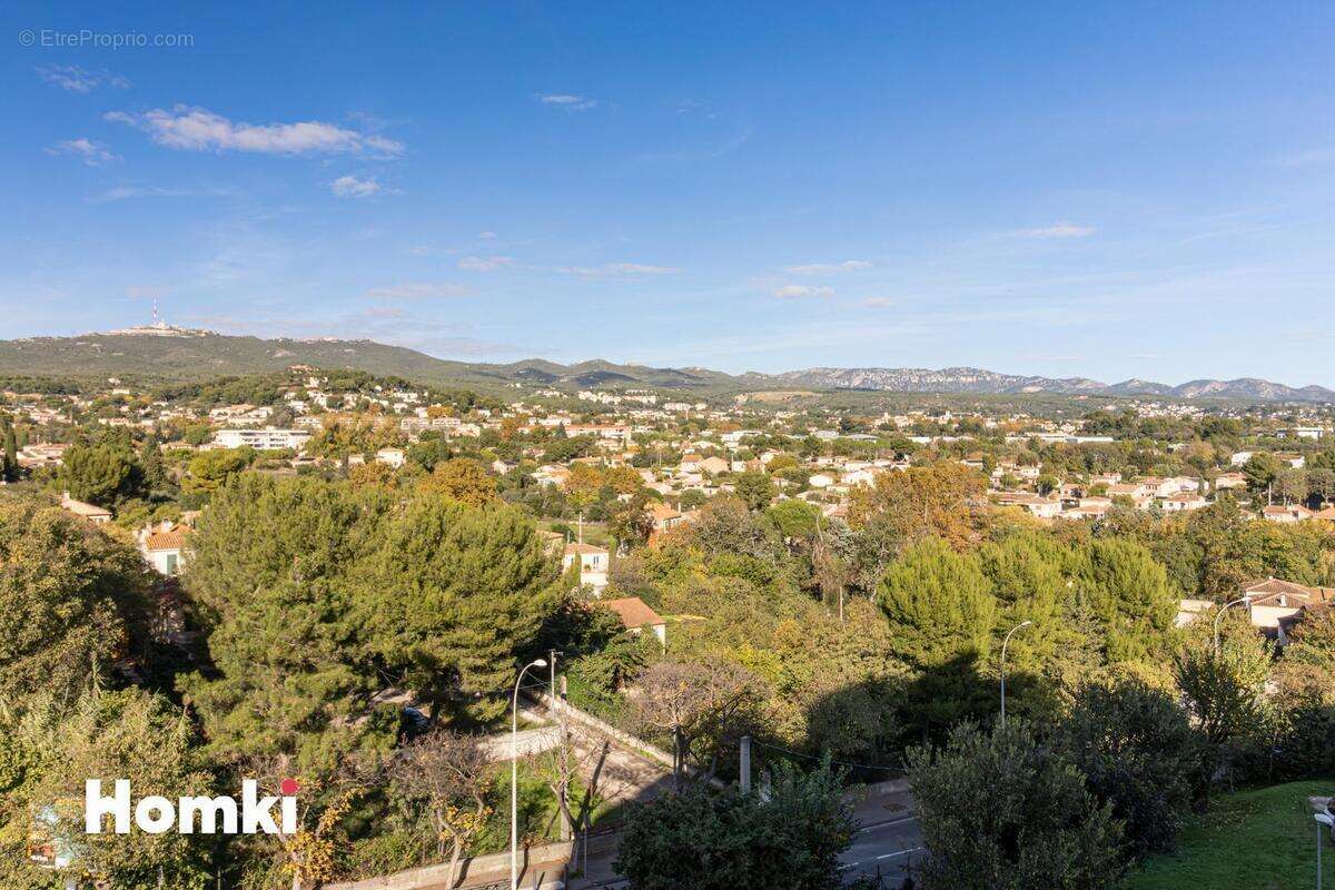 Appartement à MARSEILLE-13E