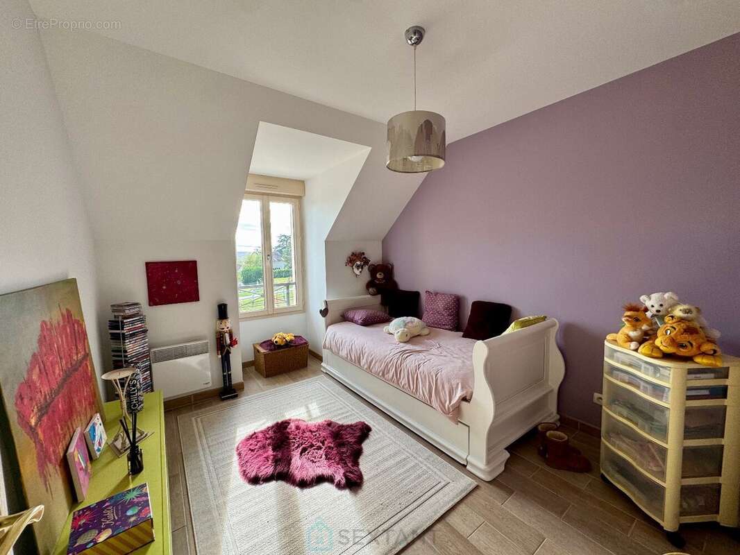 Maison à MOUSSEAUX-SUR-SEINE