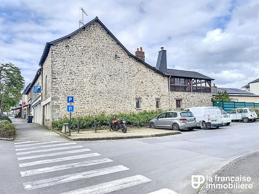 Maison à LIFFRE