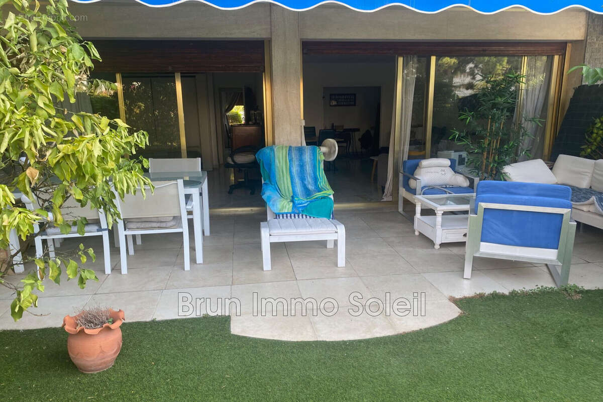 Appartement 75 m² à Cagnes-Sur-Mer  - photo 2