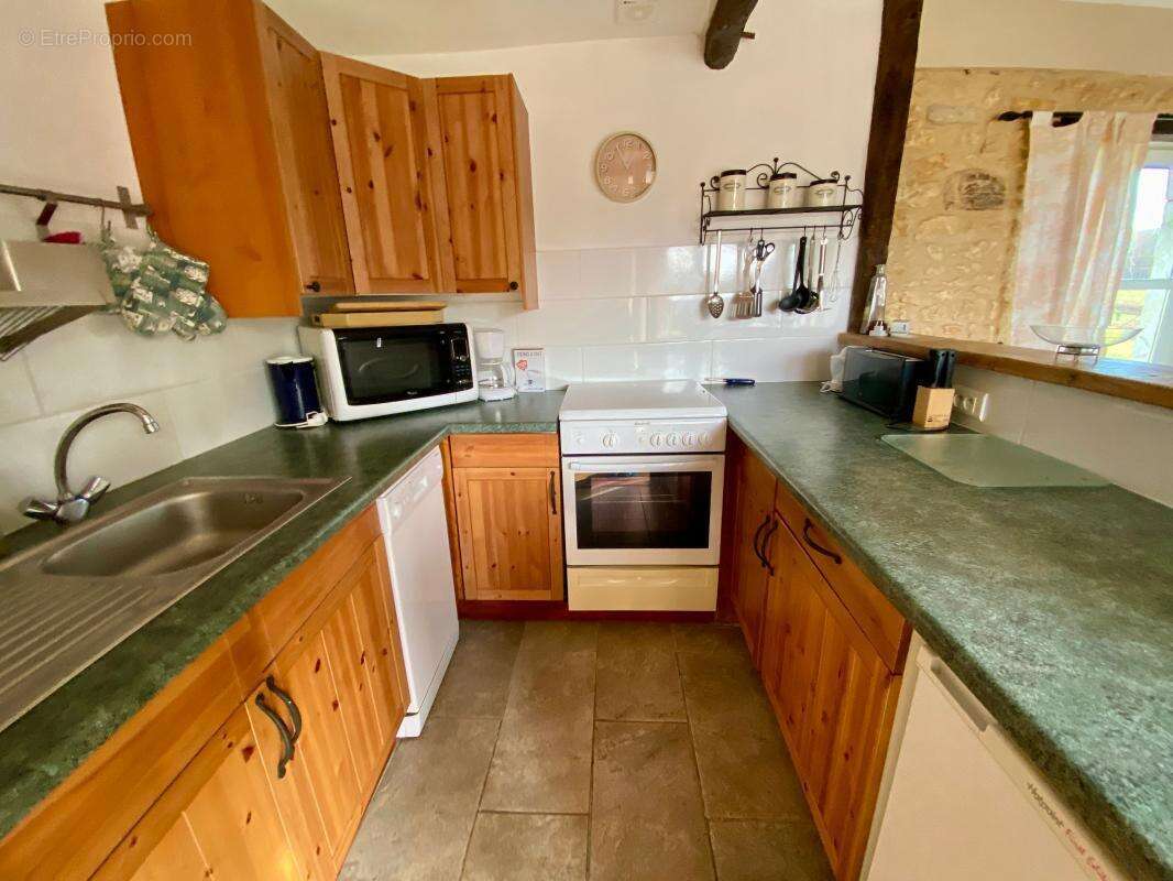 Maison à SAINTE-ALVERE