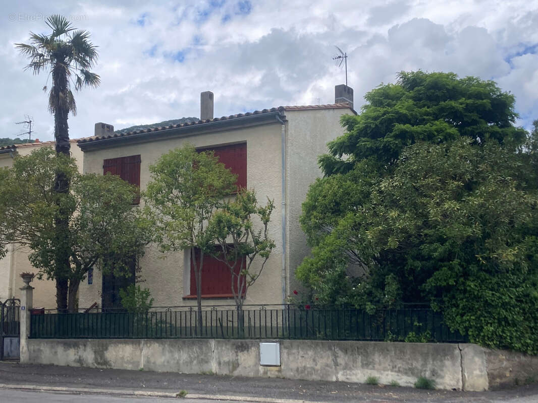 Maison à QUILLAN