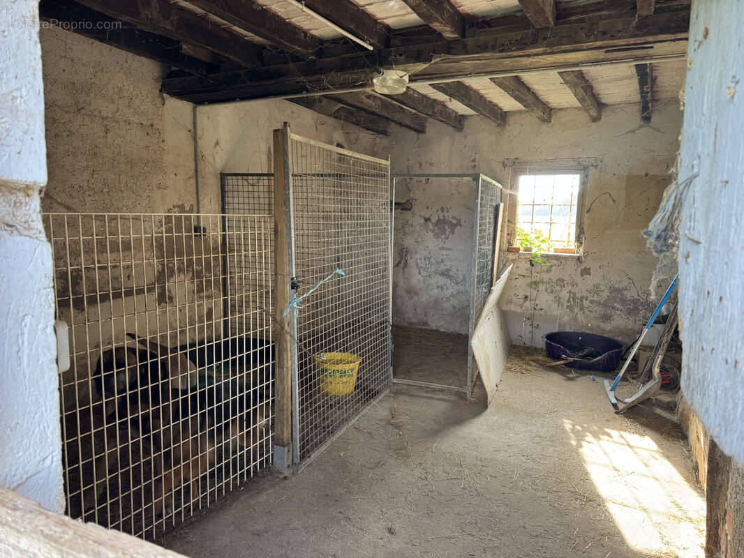 Maison à COUDROY