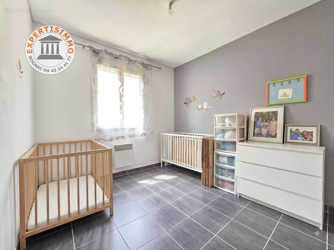 Maison à vendre à velaux (13880) — 110 m² avec 4 chambres, grand jardin de plus de 700 m², terrasse et aucun vis-à-vis - photo 8