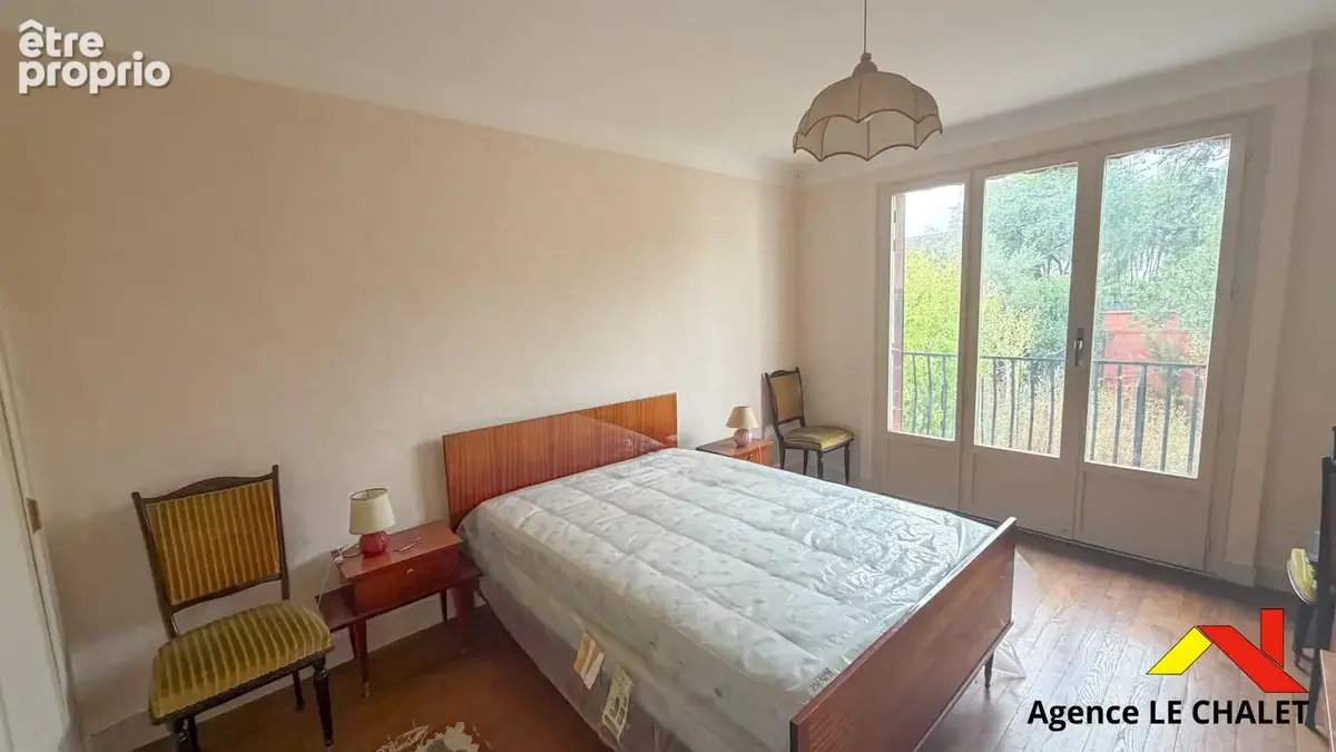Rare à villeneuve-le-roi -108 m² esprit maison - jardin, garage & fort potentiel - photo 5