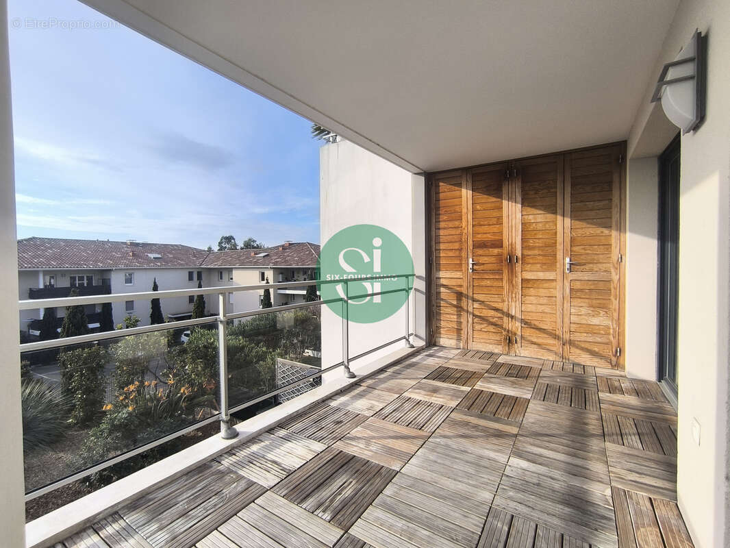 Exclusivite - elegant t3 avec terrasse, box - six fours les plages - photo 8