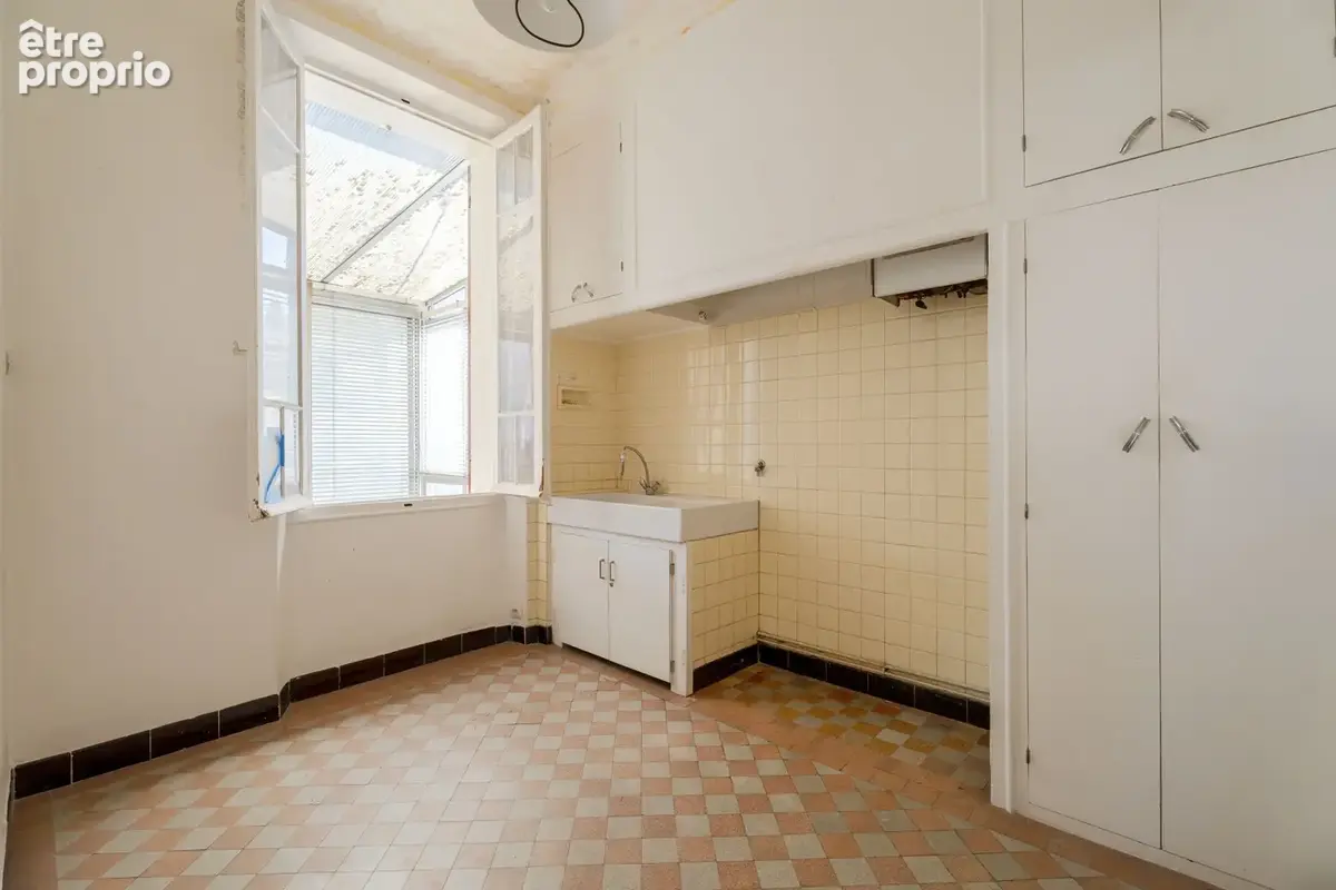 Haut de villa T3 au calme, belle terrasse  et 2 pk privatifs - photo 4