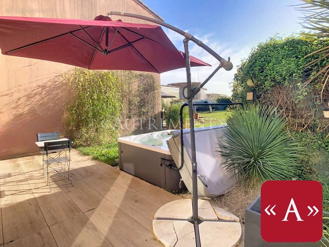 Maison à BUZET-SUR-TARN