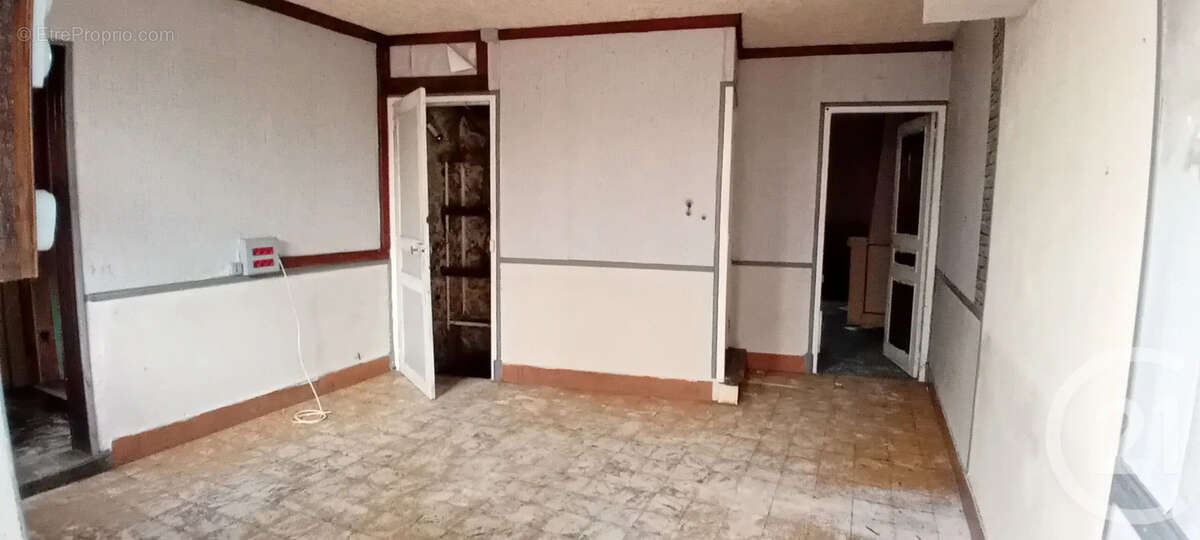 Maison à NESLE