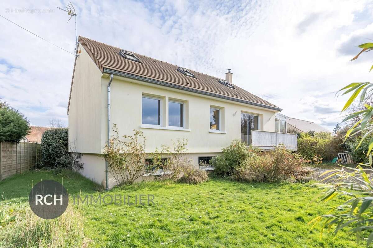 Secteur Gambais - Forêt à pied - Maison familiale avec joli jardin arboré - photo 14