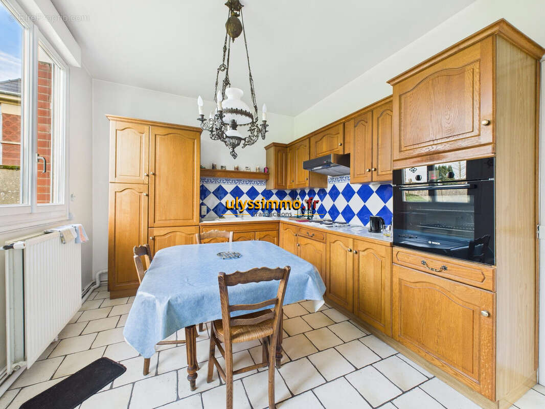 Maison à ROSIERES-EN-SANTERRE