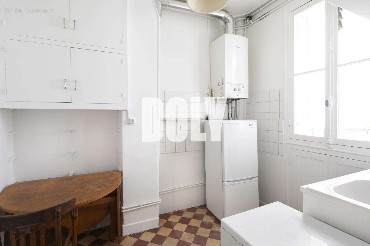 Appartement à PARIS-20E