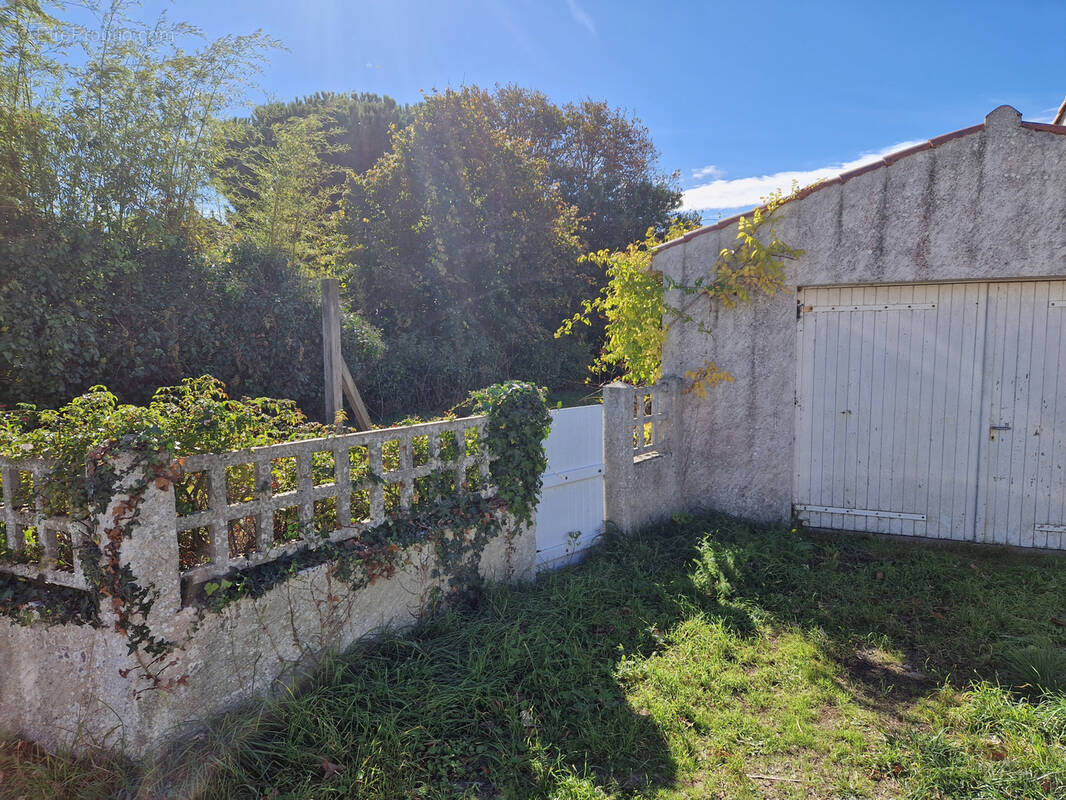 Terrain à PREFAILLES