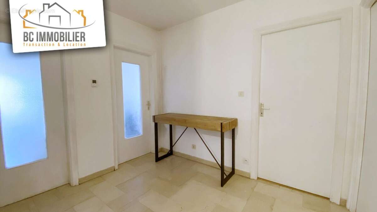 Appartement à FERNEY-VOLTAIRE