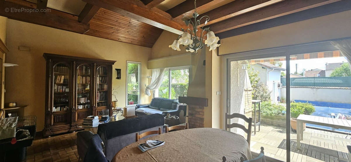 Maison à CUSSET