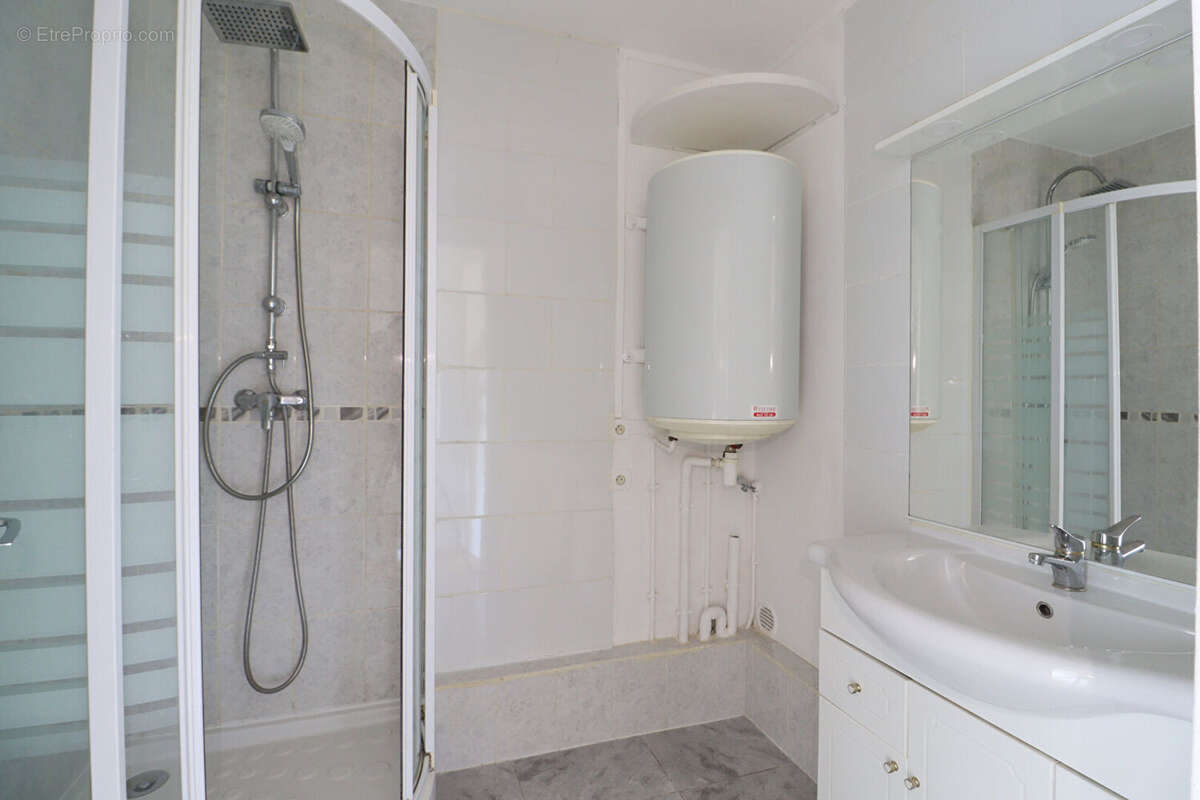 Appartement à SAINT-DENIS
