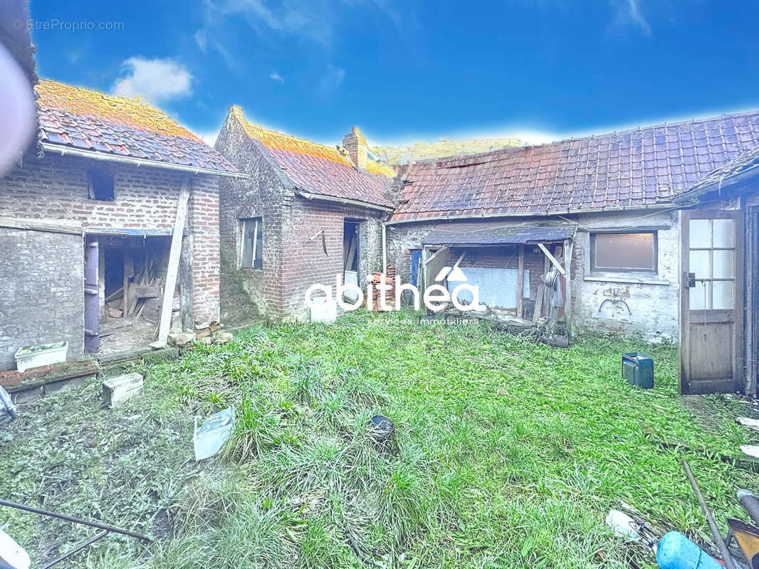 Maison à NEUVILLE-SAINT-VAAST