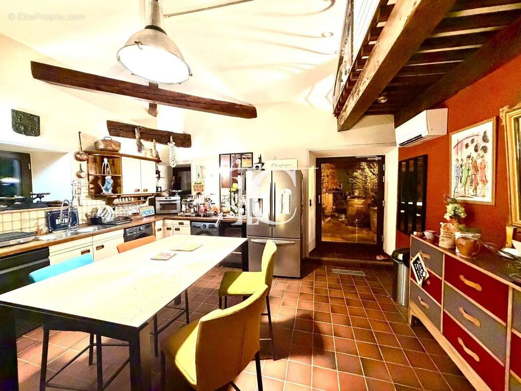 Appartement à AUBENAS