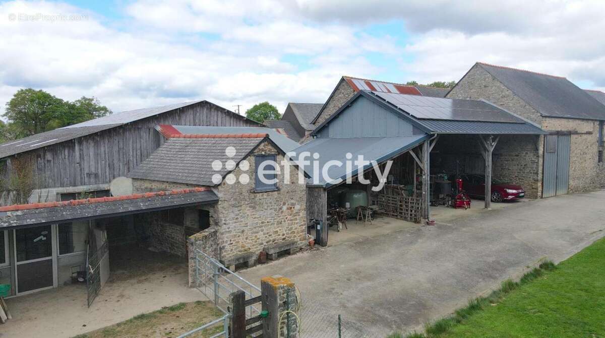 Maison à VAL-D&#039;IZE