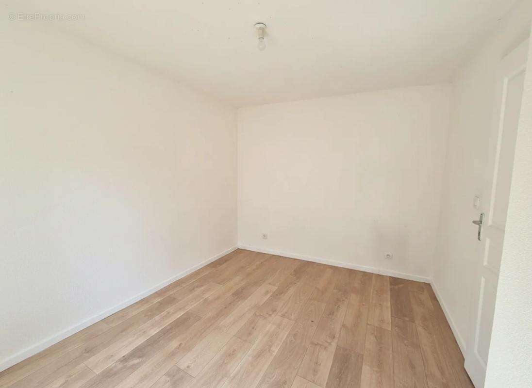 Maison de  ville 4 pièces de 67 m² à Annemasse sans jardin - photo 11