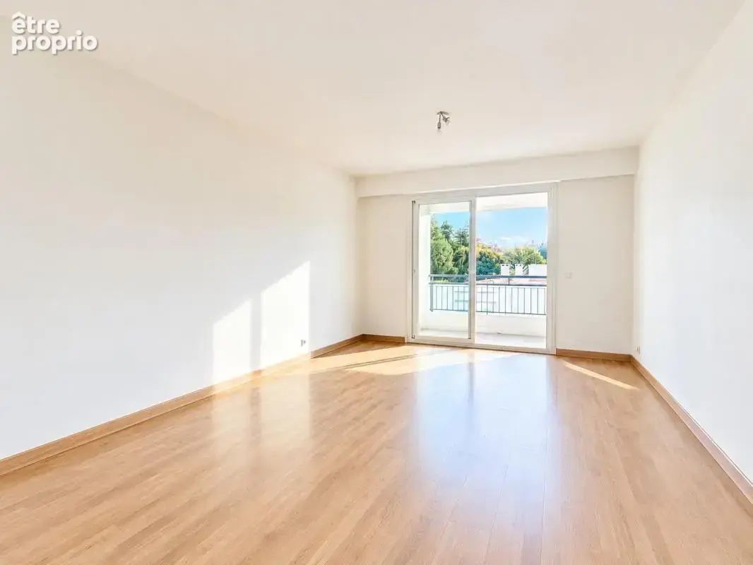 Appartement À Vendre - photo 1