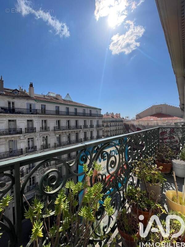 Photo 1 - Appartement à TOULON