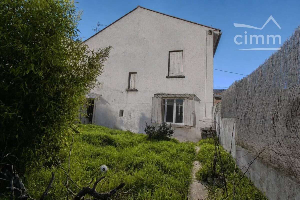 Maison à ESPERAZA