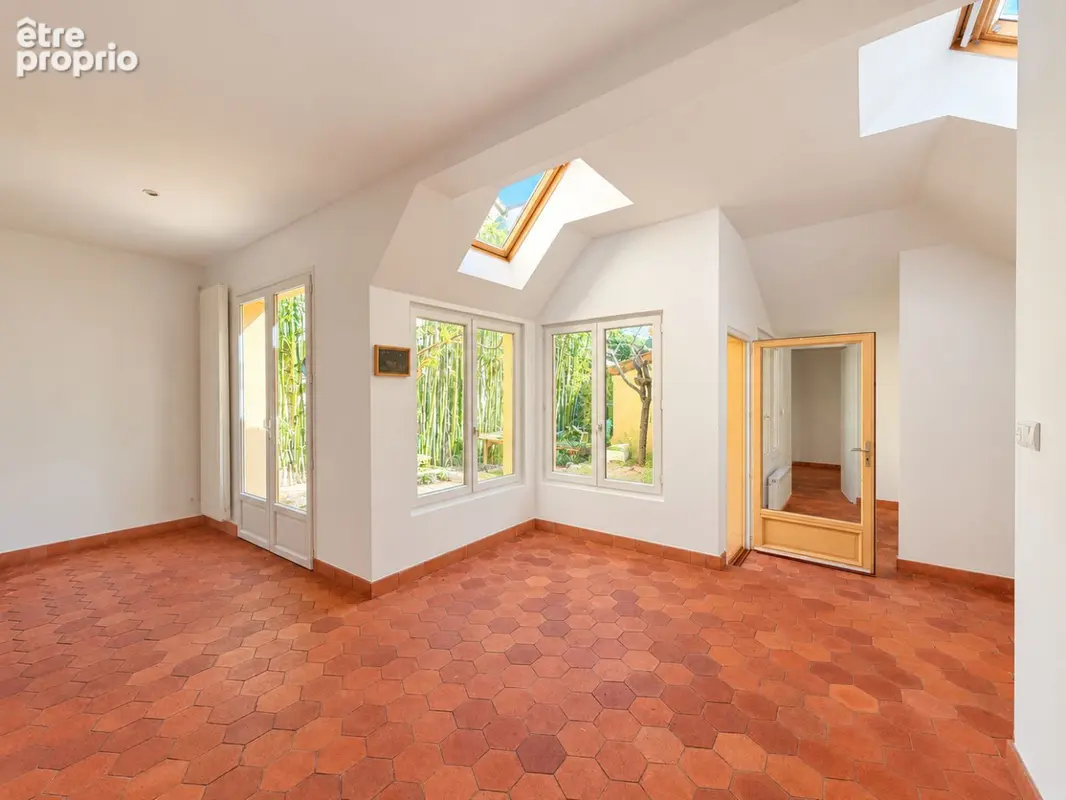Maison 4 pièces 99 m² à vendre à Bagnolet (93170) - photo 2