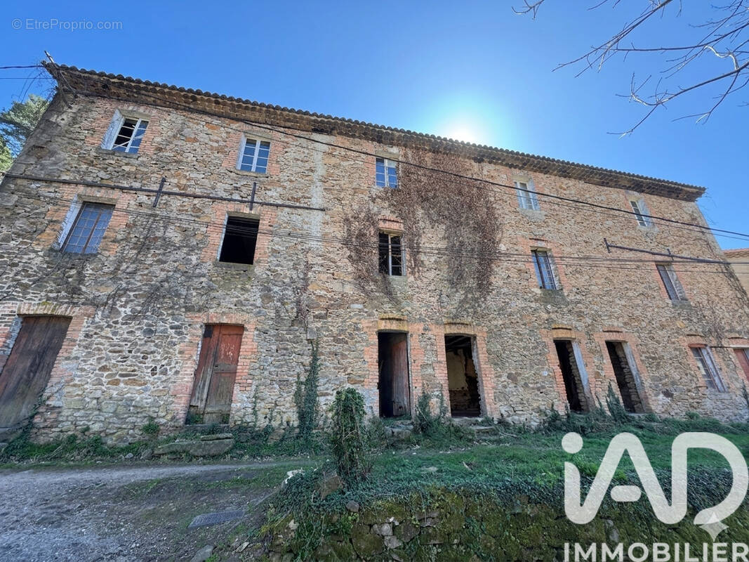Photo 1 - Maison à ROBIAC-ROCHESSADOULE