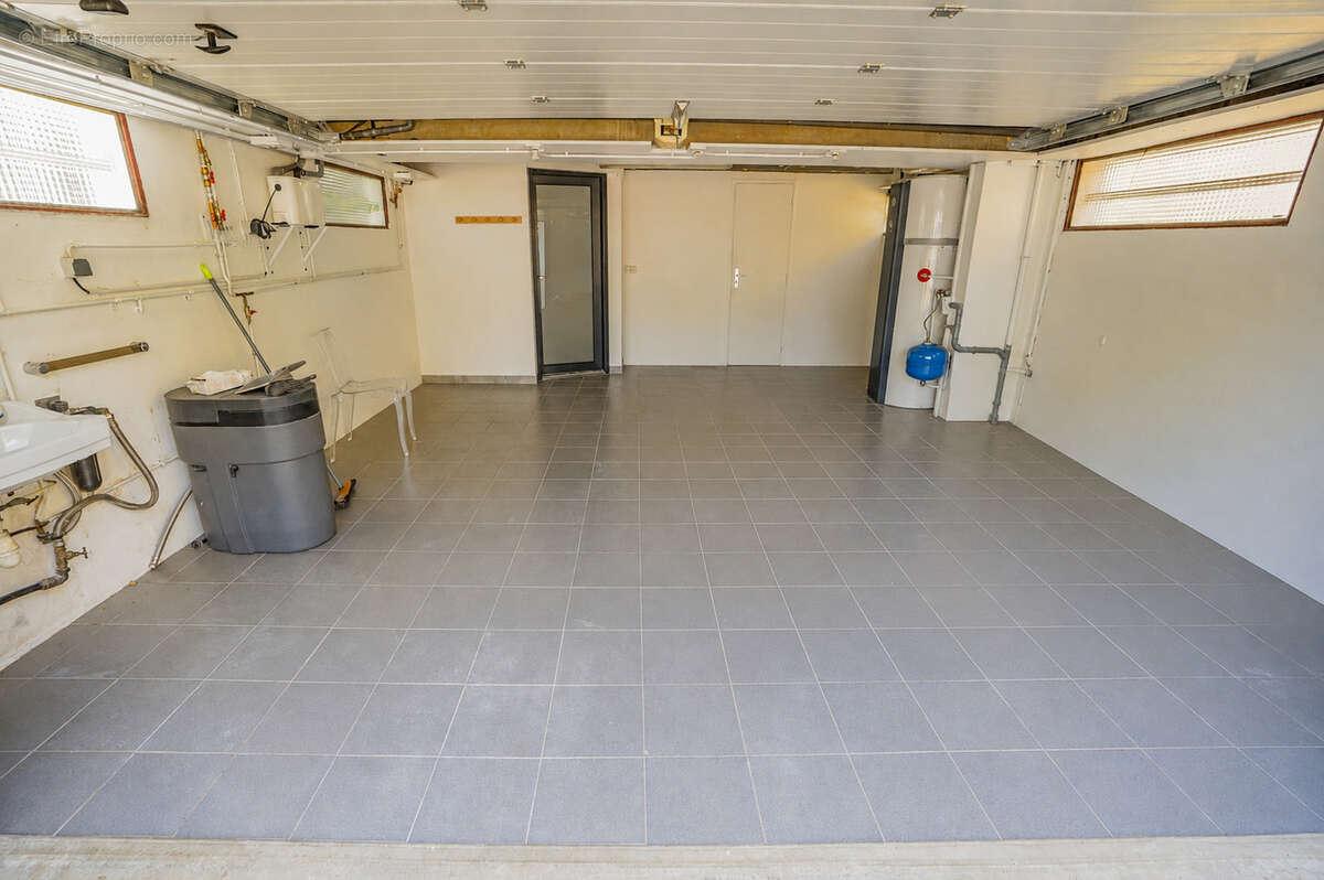 Maison 6 pieces/4 chambres/170 m2 sur terrain de 1000 m2 env. - photo 13