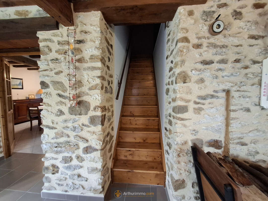 Maison à LE VEZIER