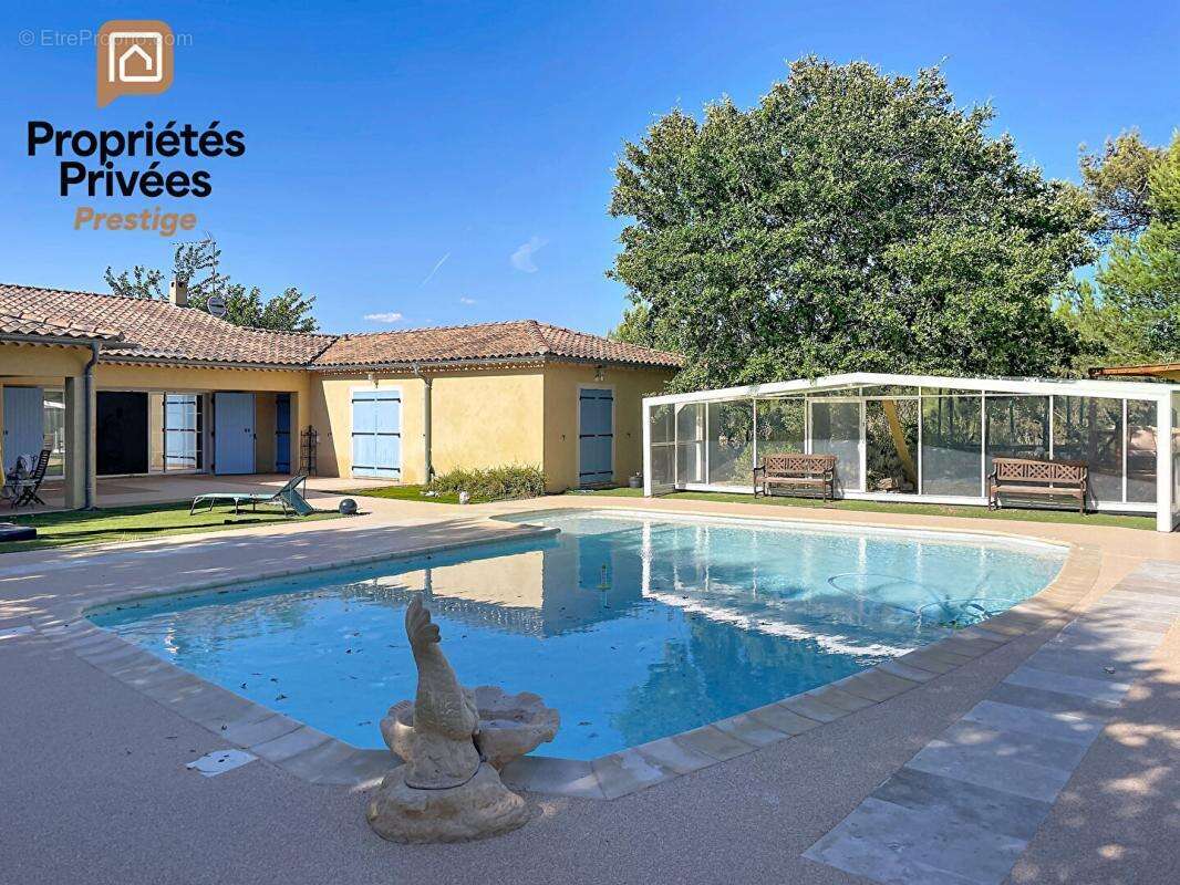 Propriété de 220m2 avec piscine sur 6 000 m² de terrain , à 5 min de Saint-Maximin, Ollières 83470 - photo 5